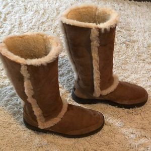 Ugg women’s Sundance Boots